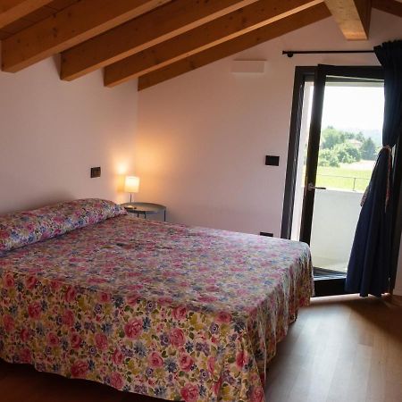 Al Settimo Miglio, Alloggio Agrituristico Villa Treppo Grande Bagian luar foto